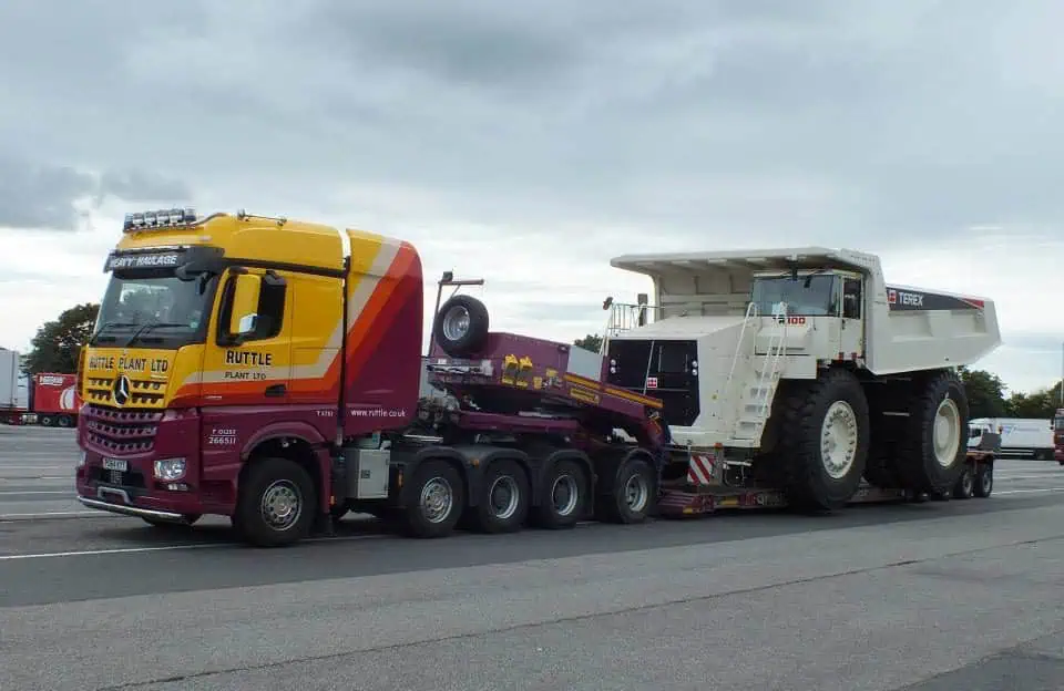 Tipper Hire & Aggregate Delivery_1